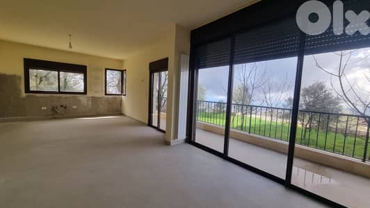 GMC244MAN Apartment for sale in Bikfaya - شقة للبيع في بكفيا