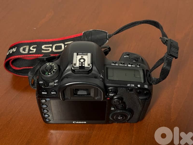 canon 5d mark 4 2