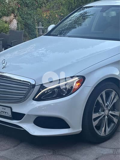 Mercedes-Benz C300 2015