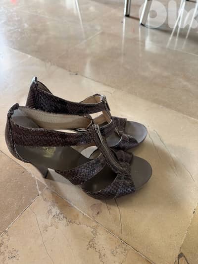 Michael kors sandals