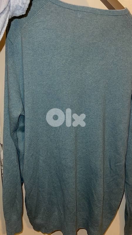 CK v-neck size xxl mint condition 2