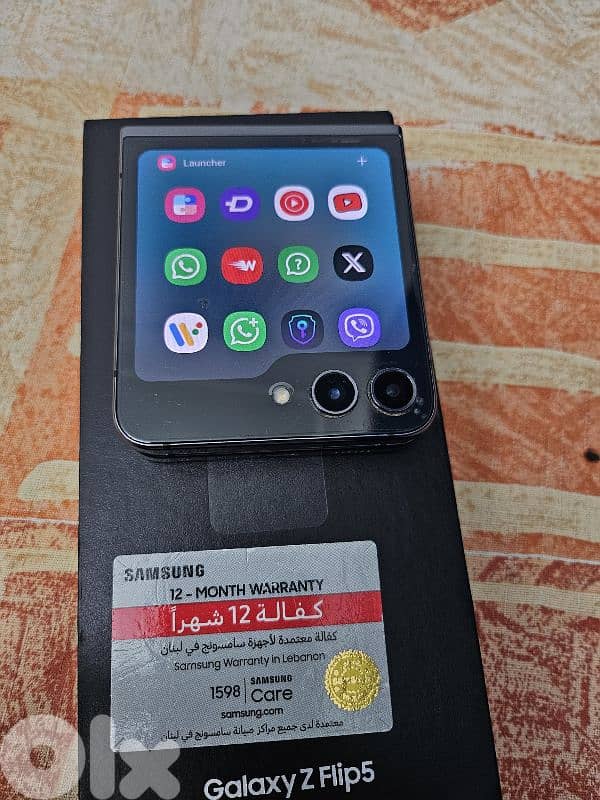 Samsung galaxy z flip 5 4