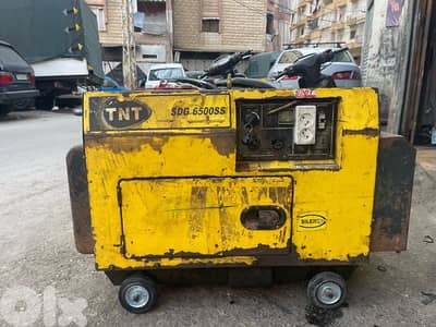 مولد كهرباء ٢٥ امبير خارق ميكانيك ودينامو عالفحص بيشرج طاقة