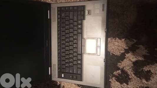 لابتوب  متوقف عن العمل بسبب بطارية