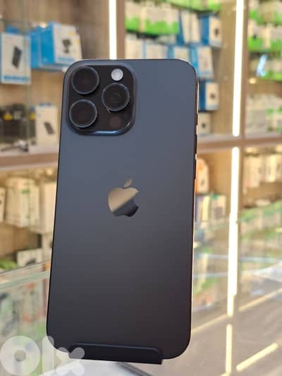 Used 16 pro max 256 gb 592 cycle black