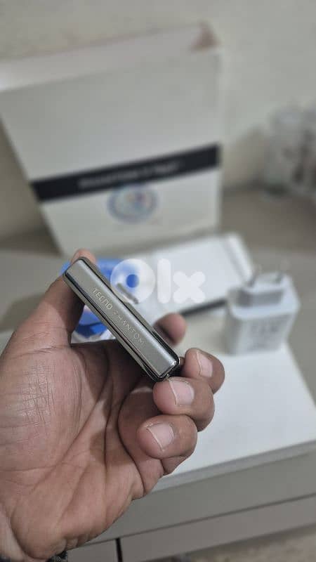 ticno phantom v flipe 2 5g 4