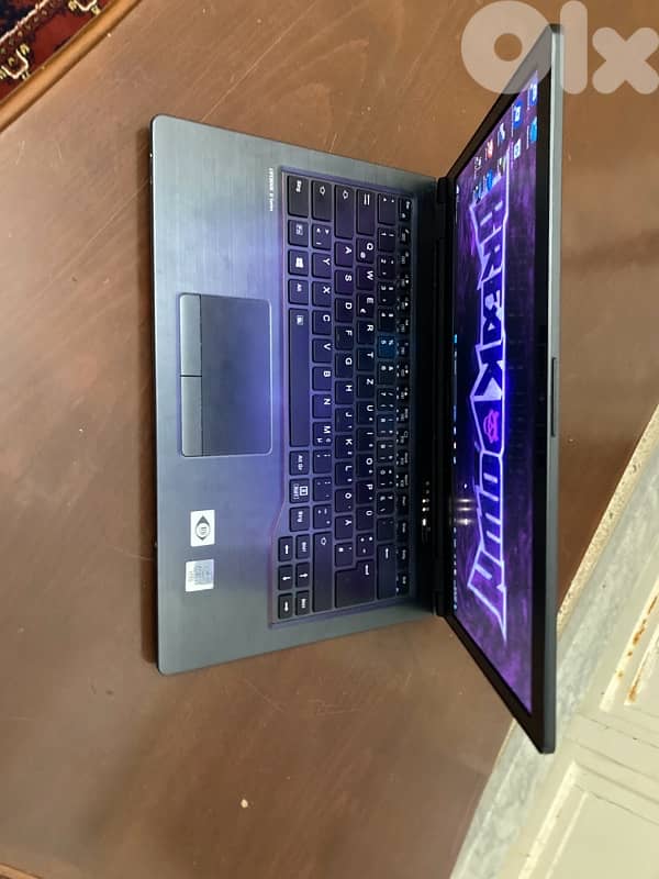 fugitsu laptop open box 1