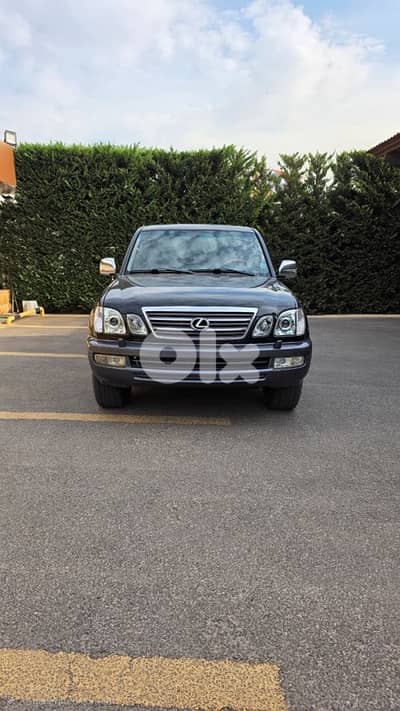 Lexus LX-Series 2005
