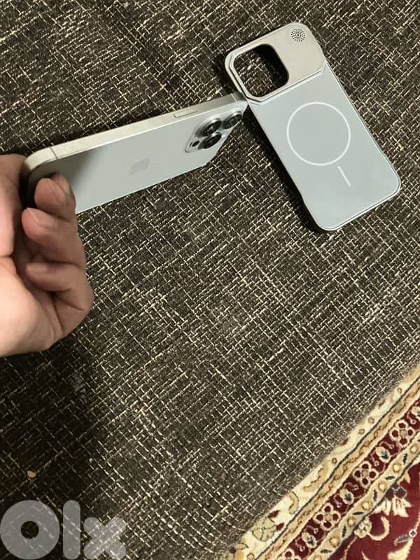 Iphone 15 Pro max 256 zero scratches 3