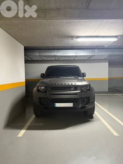 Land Rover Defender 2023 Under Warranty 23000km