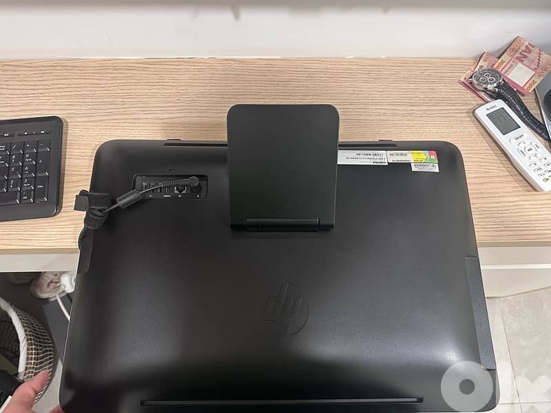 HP All-in-One 22-3120TW 2