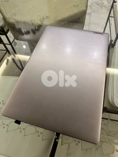 15.6 inch Lenovo Core i7-1165G7