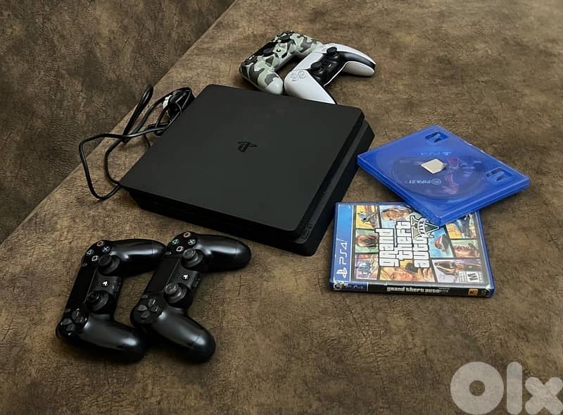 Original ps4 slim for sale 1