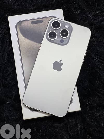 iPhone 15 Pro Max . 256