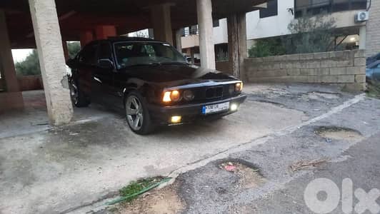 بي ام دبليو أخرى 1992