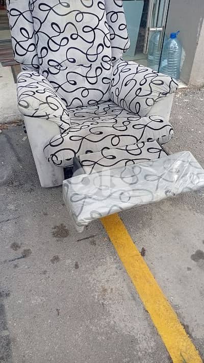 صوفا اوروبي شبه جديد