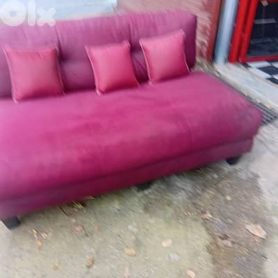 صوفا باد تفتح تخت