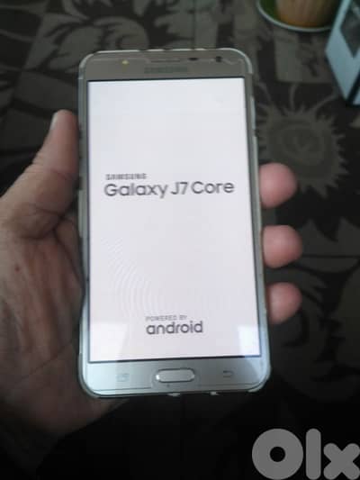 samsung J7 core 32gb storage 3gbram for salle