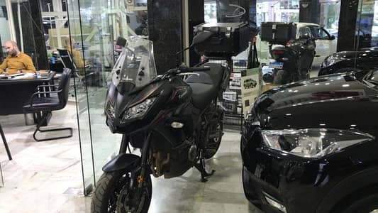 kawazaki versys 2028 1000cc