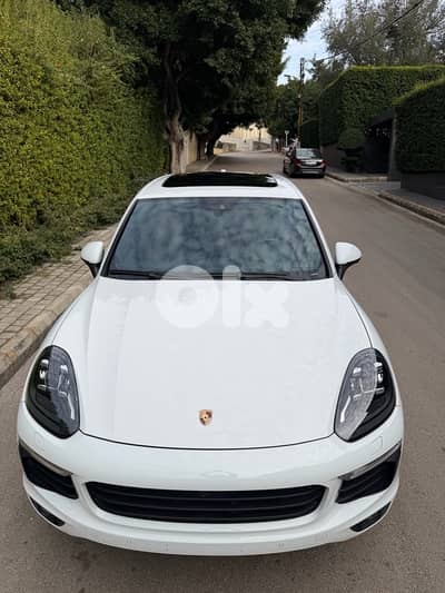 Porsche Cayenne 2018 Platinum Edition