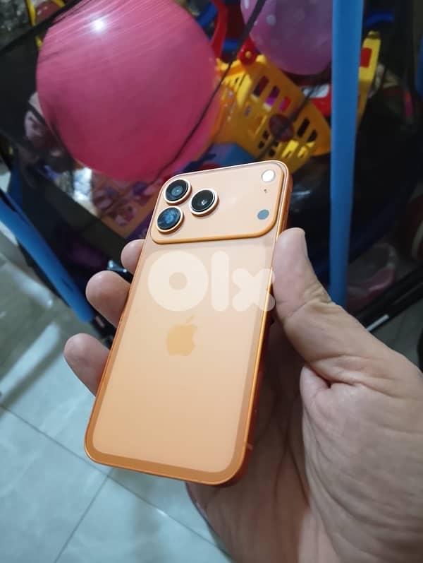 12 128g look 17 pro 7