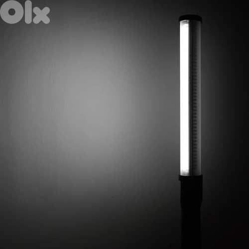 Godox LC500 Bi-Color LED Light Stick (22") 3