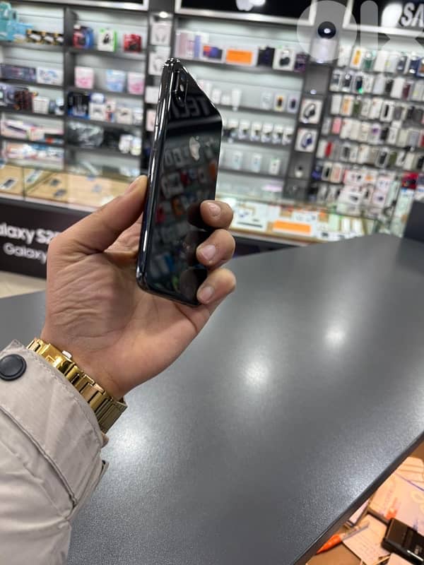 IPHONE X 256GB USED 1