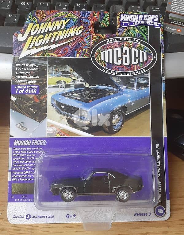 Johnny Lighting diecast car model 1;64 1