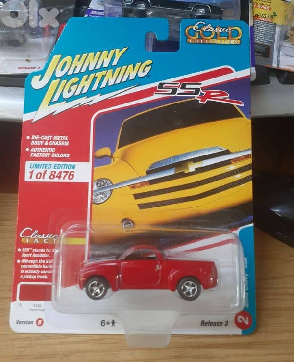 Johnny Lighting diecast car model 1;64 3