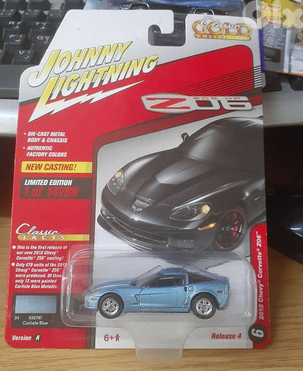 Johnny Lighting diecast car model 1;64 4