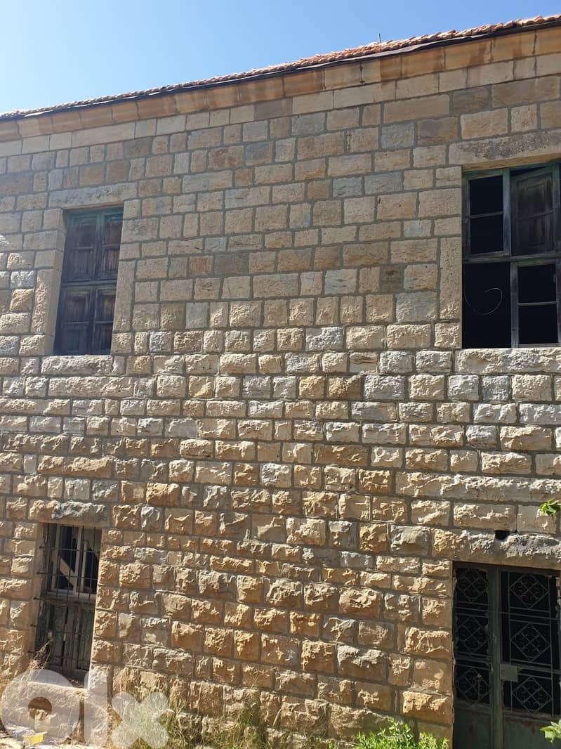 L09867 - Land With Traditional House for Sale in Dhour Choueir 3