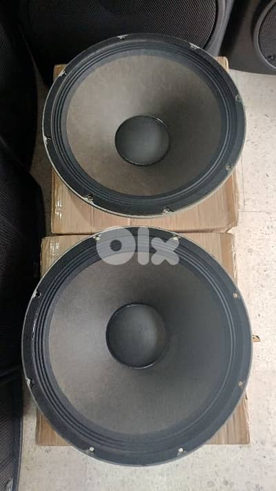 2 woofer 15" peavey black widow usa