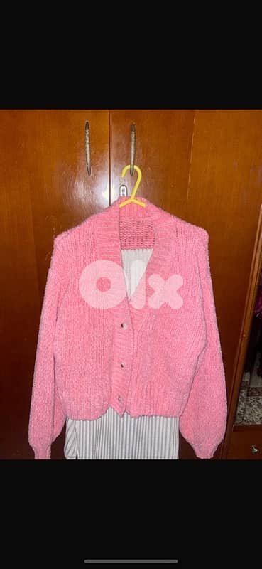 pink cardigan