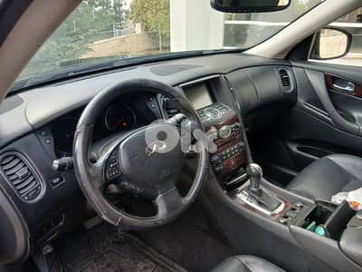 إنفينيتي إي أكس 2010