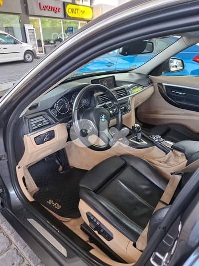 BMW 328 2012 w plate Y 3287