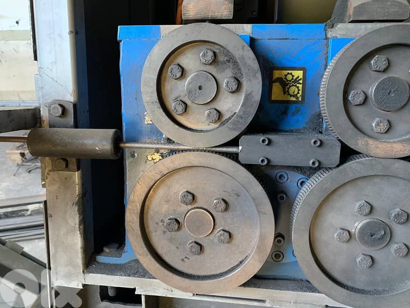 AUTOMATIC CNC STIRRUP BENDING MACHINE 7