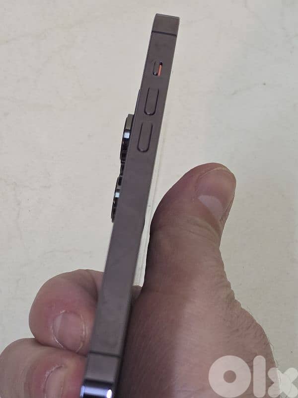 iphone 14 pro 128 gb esim battery 100%% 3