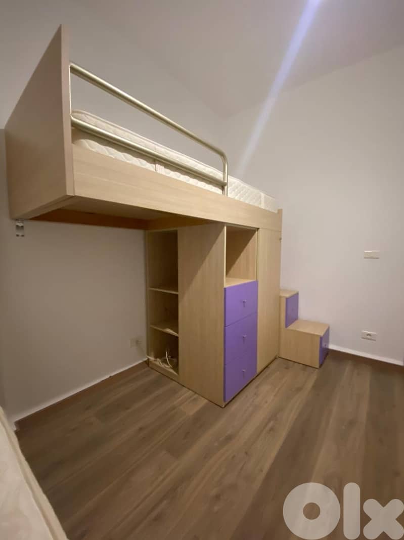 kids bedroom very good condition 1