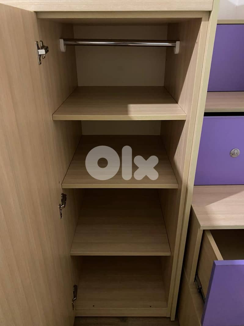 kids bedroom very good condition 2