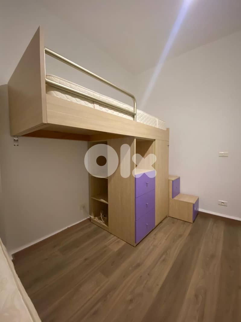 kids bedroom very good condition 5