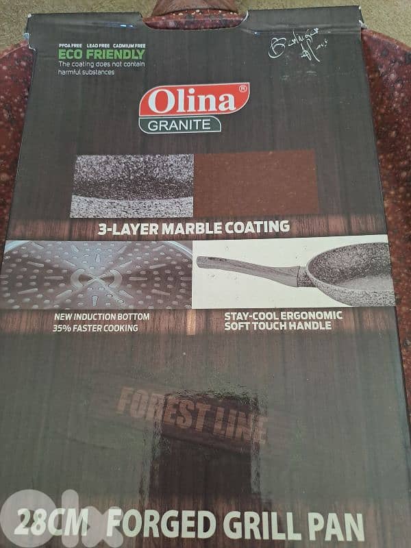 Olina granite 28 cm grill pan , still new 1
