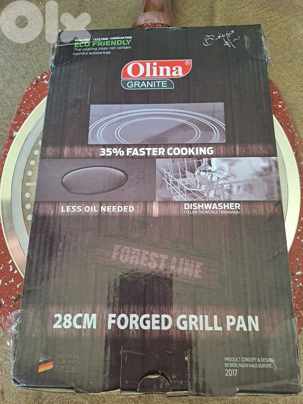 Olina granite 28 cm grill pan , still new 2