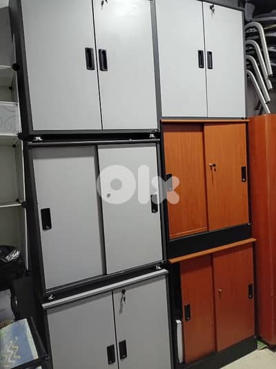 خزانة اوروبي شبه جديدسعر وحدي 70$