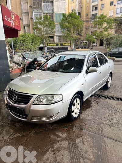 Nissan Sunny 2010