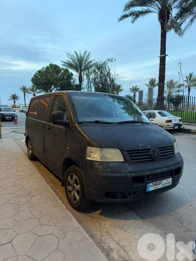 Volkswagen T5 2005   فان فولسفاكن ترانسبورتر