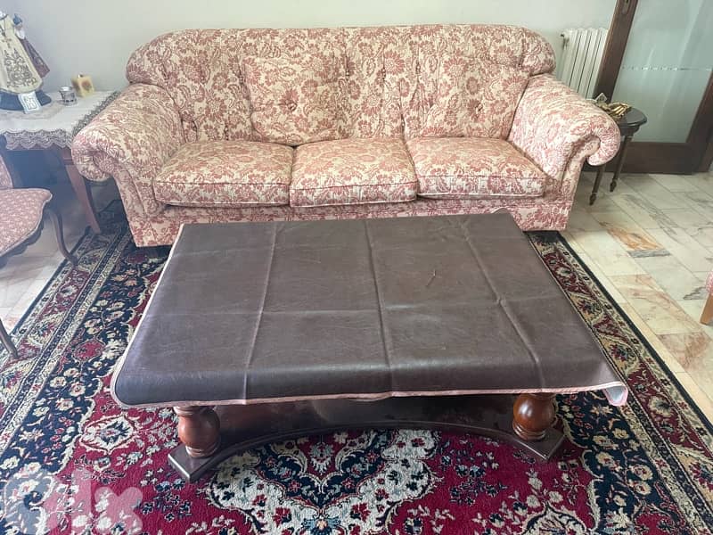 Full Classic Salon – 3 Sofas + Solid Wood Tables – Excellent Condition 3