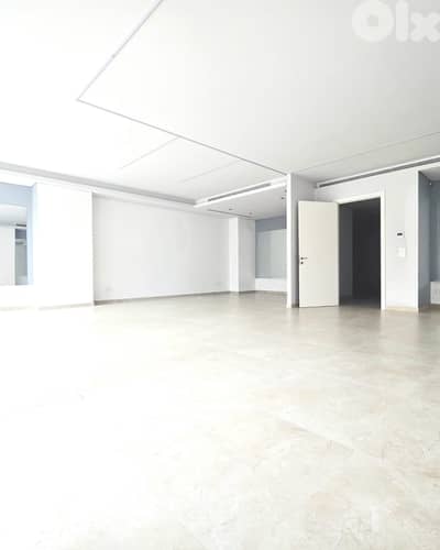 RA26-4756 Office for Rent in Ain Al Mraiseh – Prime Location