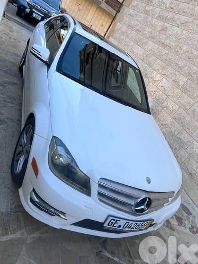 Mercedes-Benz C-250 2013