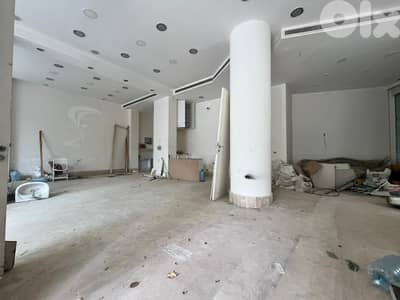 Showroom for Rent in Ain El Tinehمعرض للإيجار في عين التينة