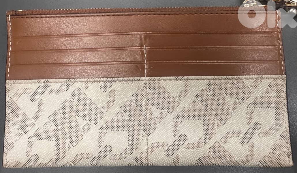 Mickael Kors Wallet 1